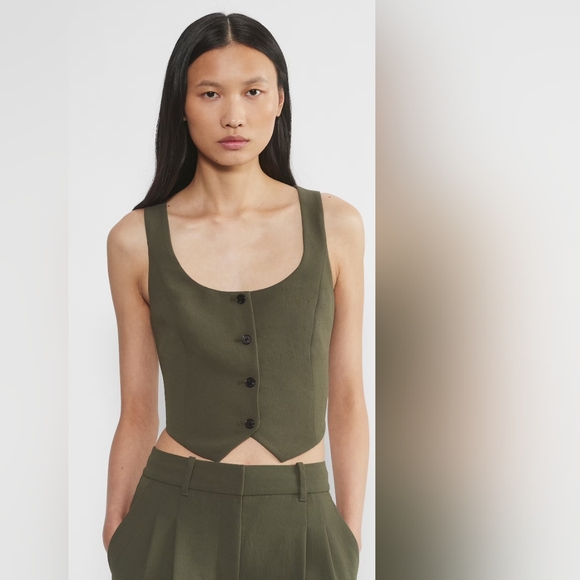 Aritzia Jackets & Blazers - Aritzia Wilfred Rocco Vest Size 10